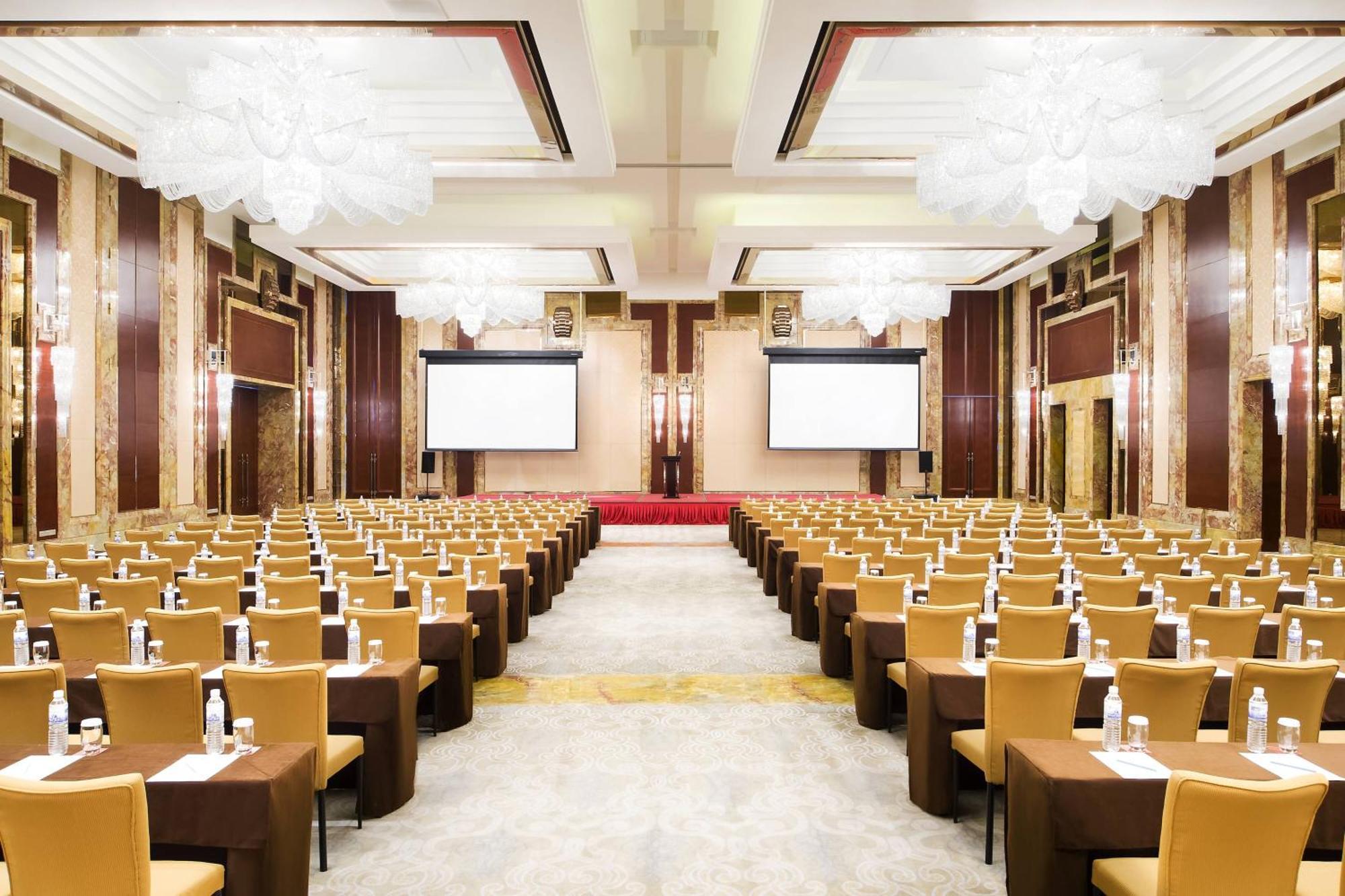 Sheraton Qingdao Jiaozhou Hotel Esterno foto