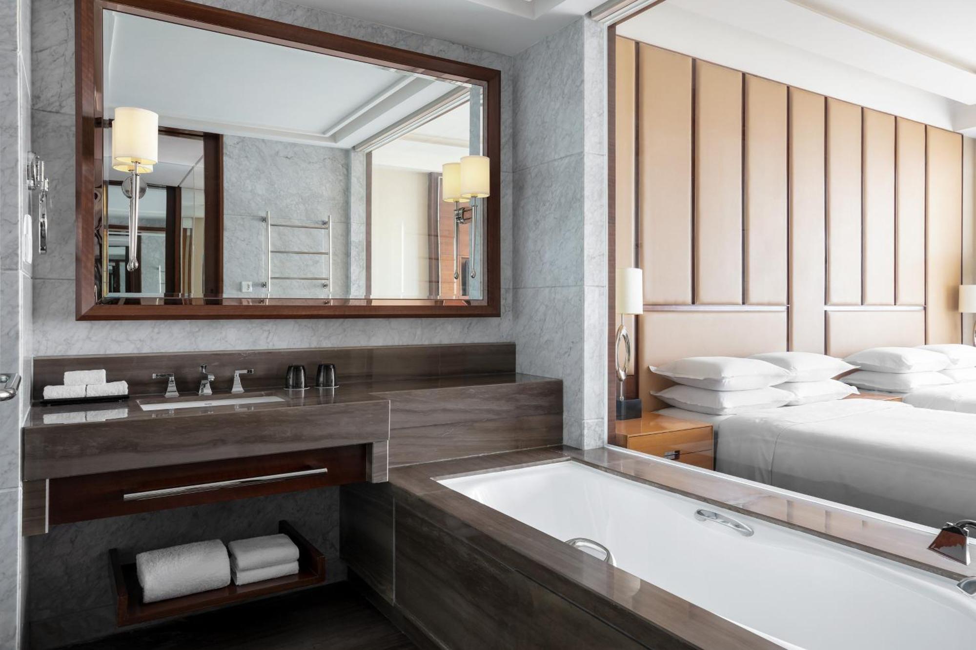 Sheraton Qingdao Jiaozhou Hotel Esterno foto
